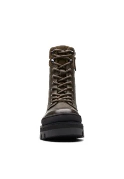 Clarks Orianna2 HikeDStivaletti Con PlateauDark Olive Lea Donna Stivaletti CL111N0H2-N11 -Chic Scarpe Negozio 047d91882a4e4158917a1fb2b53c9089