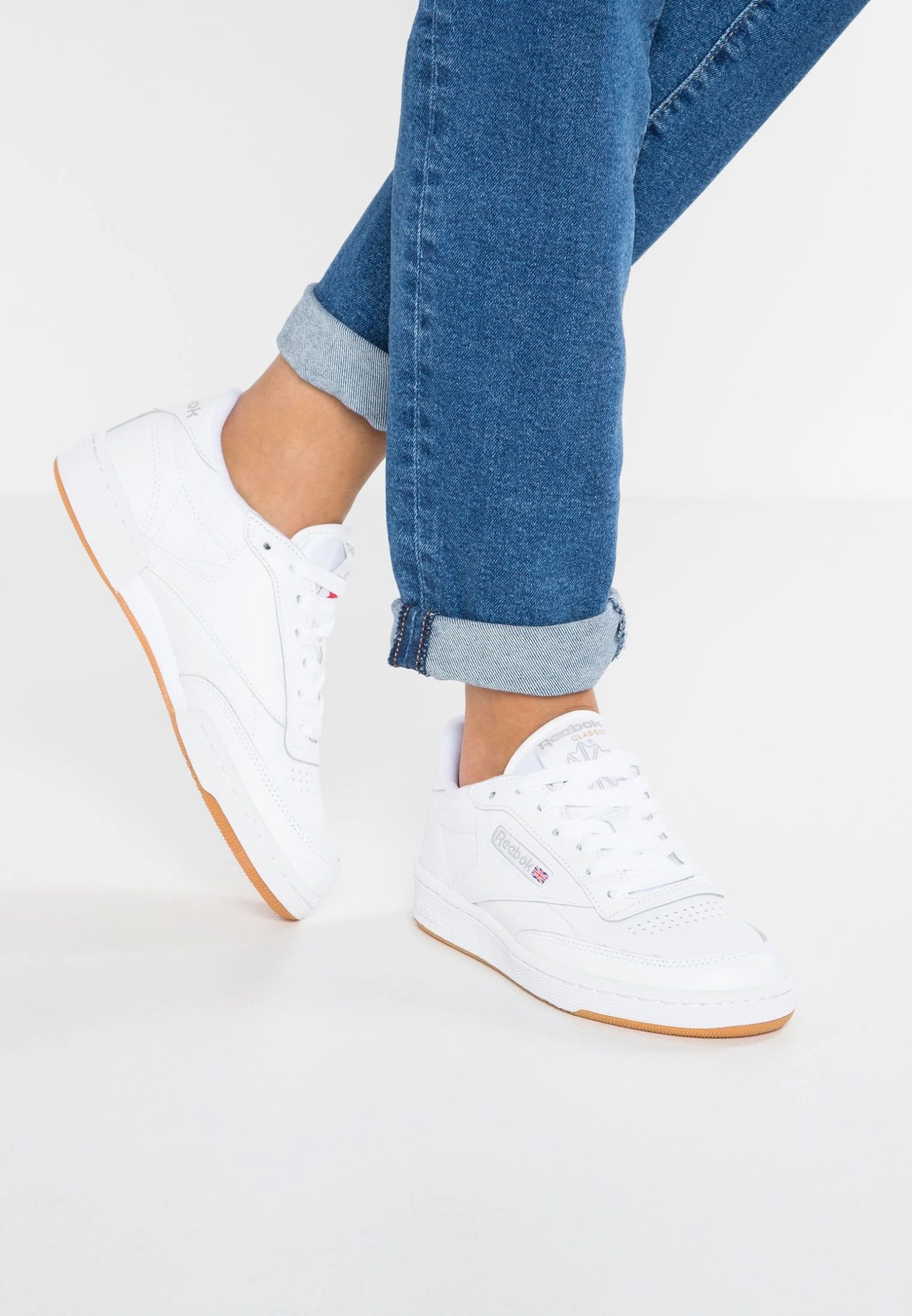 Reebok Classic Club C 85Sneakers BasseWhite/Light Grey Donna Sneakers RE011S06G-A11 4 Reebok Classic Club C 85Sneakers BasseWhite/Light Grey Donna Sneakers RE011S06G-A11 - immagine 4