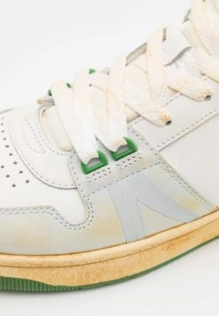 Lacoste Sneakers Alte - White/Green 11 Lacoste Sneakers Alte - White/Green -Chic Scarpe Negozio 07f6ff4e32bc462f9957c5bd905c811c