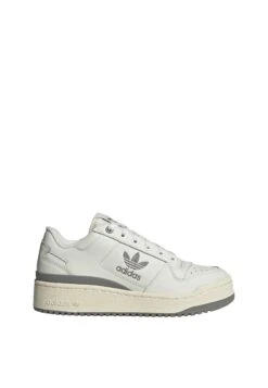 Adidas Originals Forum Bold WSneakers BasseWhite Tint Grey Three Cream White Donna Scarpe AD111A28J-A11 18 Adidas Originals Forum Bold WSneakers BasseWhite Tint Grey Three Cream White Donna Scarpe AD111A28J-A11 -Chic Scarpe Negozio 08f9eb8fea864836a04680d327696abc
