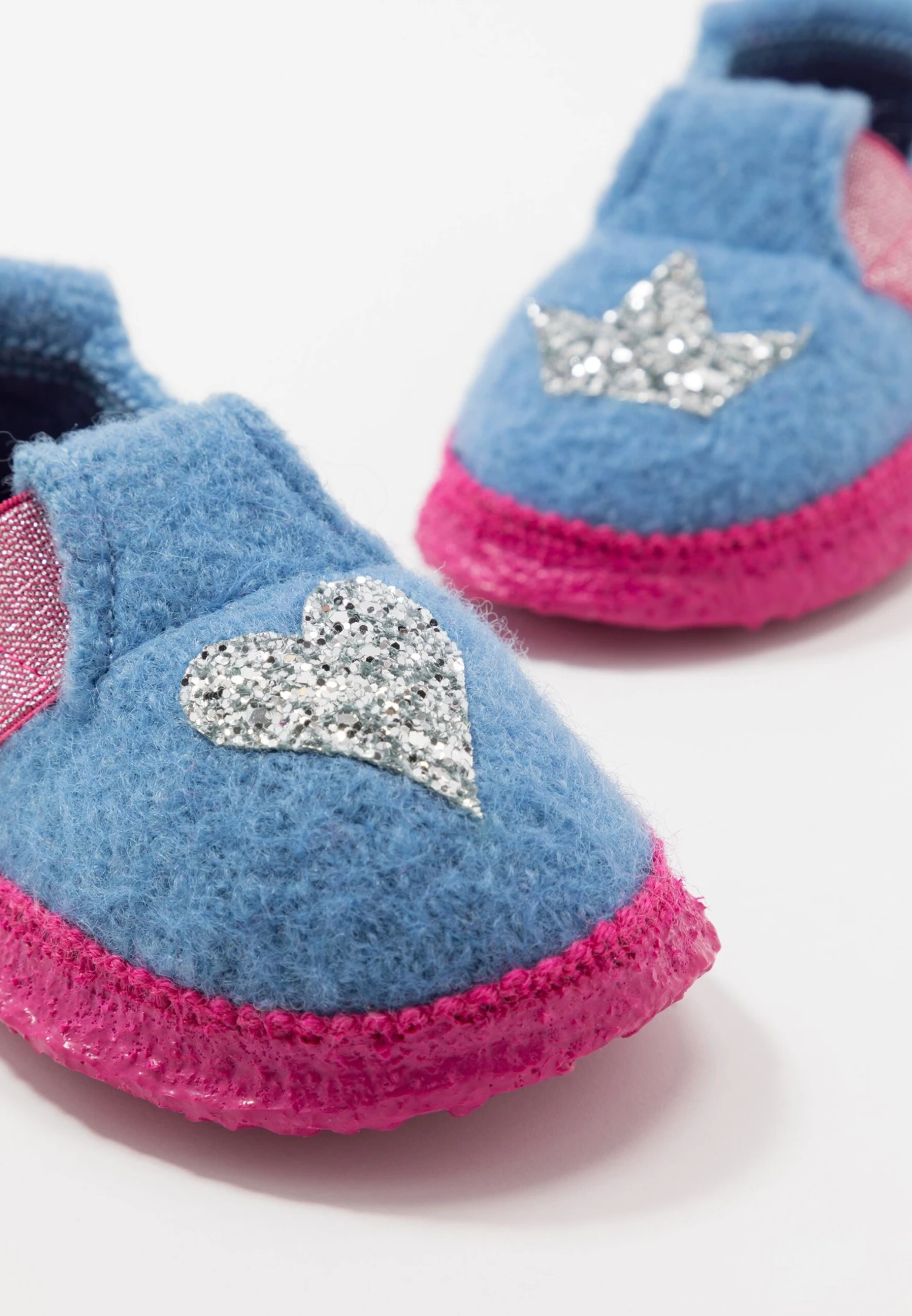 Nanga HeartbreakPantofoleHellblau Bambini Pantofole 1NA13L01H-K11 7 Nanga HeartbreakPantofoleHellblau Bambini Pantofole 1NA13L01H-K11 - immagine 7