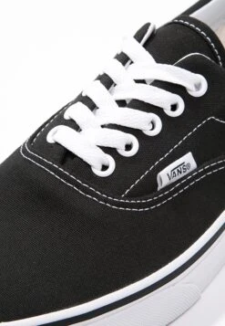 Vans Ua Era - Sneakers Basse - Black -Chic Scarpe Negozio 0dd81cb8f5b341f7881791d6a7302d31