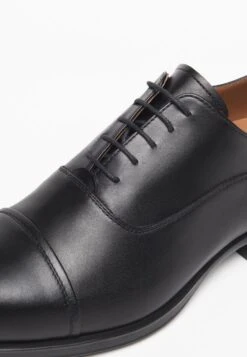 NeroGiardini Stringate ElegantiNero Uomo Scarpe Eleganti NET12C00Y-Q11 9 NeroGiardini Stringate ElegantiNero Uomo Scarpe Eleganti NET12C00Y-Q11 -Chic Scarpe Negozio 101767aa1f204ecd86d212b8c9390f1a