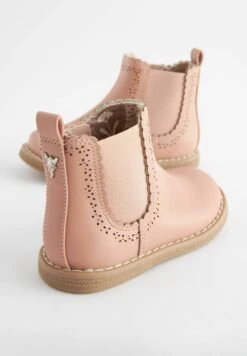 Next Chelsea Wide Fit G - Scarpe Primi Passi - Pink -Chic Scarpe Negozio 1359172ad39d4b52a679f2b8fb211a5d