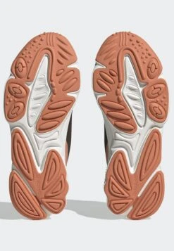 Adidas Originals Ozweego Celox UnisexSneakers BasseBrown Hazy Copper Core White Uomo Scarpe AD115O0VI-O12 12 Adidas Originals Ozweego Celox UnisexSneakers BasseBrown Hazy Copper Core White Uomo Scarpe AD115O0VI-O12 -Chic Scarpe Negozio 167afec1532d49329f14e54542b68b95
