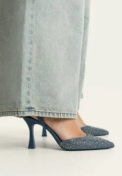 Stradivarius With Details- Decolleté - Blue