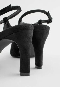 Next Forever Comfort® With Motionflex Hardware Point Toe Heels Regular/Wide FitDecolletéBlack Donna Scarpe Con Tacco NX311B0AK-Q11 13 Next Forever Comfort® With Motionflex Hardware Point Toe Heels Regular/Wide FitDecolletéBlack Donna Scarpe Con Tacco NX311B0AK-Q11 -Chic Scarpe Negozio 1833d7291cf8405fbf9e3c7529e7e375