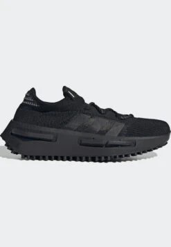 Adidas Originals Nmd_S1 UnisexSneakers BasseCore Black Grey Four Cloud White Uomo Scarpe AD115O1J9-Q11 -Chic Scarpe Negozio 1c6d11bd991f4cd199dea4c4ce04c655