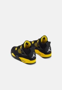 Air Jordan 4 RetroSneakers AlteBlack/White/Tour Yellow Uomo Sneaker JOC12N01X-Q11 13 Air Jordan 4 RetroSneakers AlteBlack/White/Tour Yellow Uomo Sneaker JOC12N01X-Q11 -Chic Scarpe Negozio 1d719e9178644b27bc47ce694bf0a992