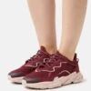 Adidas Originals Ozweego Sneakers BasseShadow Red/Taupe Donna Scarpe AD111A27R-G11