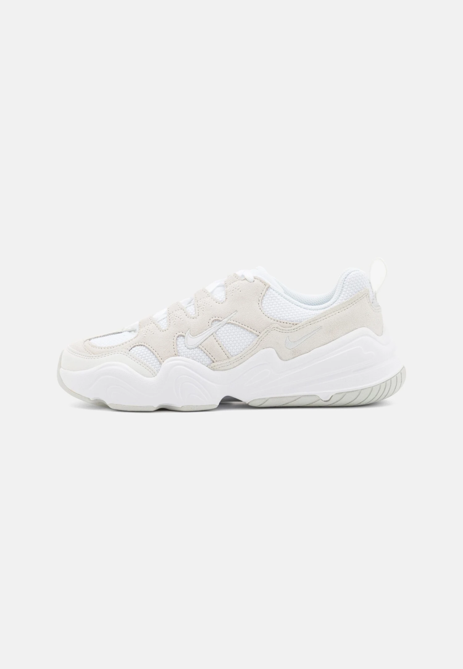 Nike Sportswear Tech HeraSneakers BasseWhite/Summit White/Photon Dust Donna Sneakers NI111A18R-A11 1 Nike Sportswear Tech HeraSneakers BasseWhite/Summit White/Photon Dust Donna Sneakers NI111A18R-A11