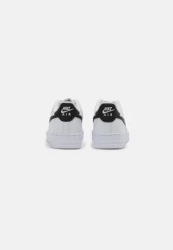 Nike Sportswear Air Force 1 - Sneakers Basse - White/Black 13 Nike Sportswear Air Force 1 - Sneakers Basse - White/Black -Chic Scarpe Negozio 25ef6c680f79461f9d54b9029a431436