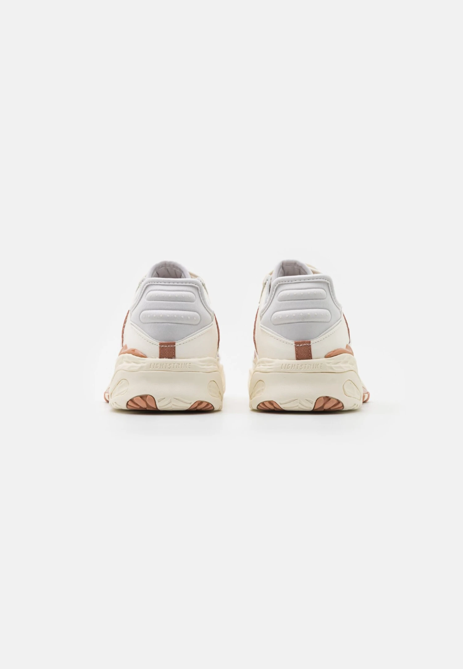 Adidas Originals Niteball UnisexSneakers BasseCore White/Clay Strata/Off White Uomo Scarpe AD115O1ID-A12 3 Adidas Originals Niteball UnisexSneakers BasseCore White/Clay Strata/Off White Uomo Scarpe AD115O1ID-A12 - immagine 3