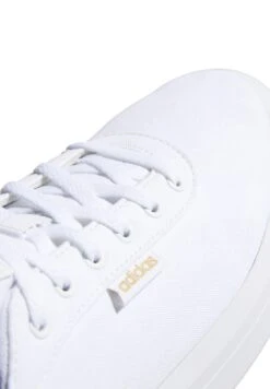 ADIDAS PERFORMANCE LifestyleSneakers BasseWeiss Donna Sneakers AD541A29I-A11 13 ADIDAS PERFORMANCE LifestyleSneakers BasseWeiss Donna Sneakers AD541A29I-A11 -Chic Scarpe Negozio 2cf7059a00d242afbaa9c65ab00dcf41