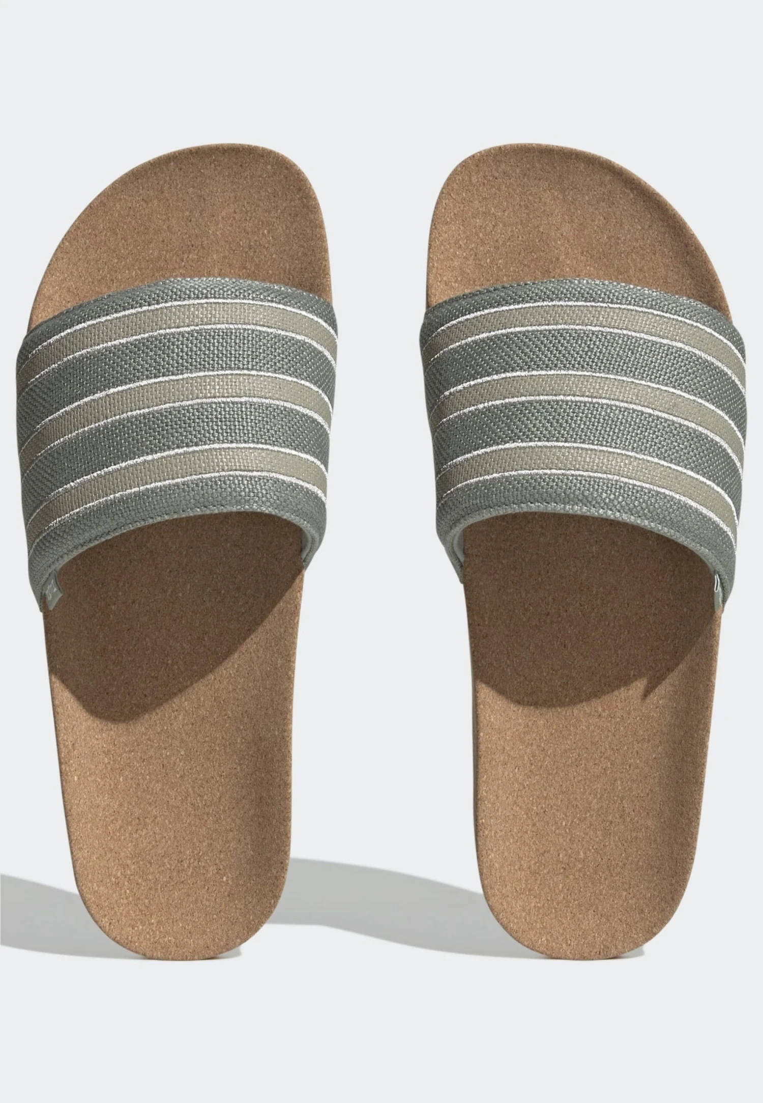 Adidas Originals Adilette UnisexCiabattineSilver Green/Pantone/Gum Uomo Scarpe AD115G02A-M11 2 Adidas Originals Adilette UnisexCiabattineSilver Green/Pantone/Gum Uomo Scarpe AD115G02A-M11 - immagine 2