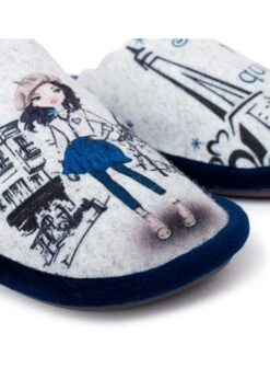 PantofoleAzul Marino Bambini Pantofole P1X16B014-K11 10 PantofoleAzul Marino Bambini Pantofole P1X16B014-K11 -Chic Scarpe Negozio 363f20b06bce4daea8fcf2ca0923c9d7