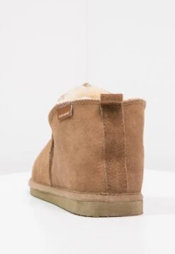 Shepherd Anton - Pantofole - Antique/Cognac 9 Shepherd Anton - Pantofole - Antique/Cognac -Chic Scarpe Negozio 3699f8ba883b493f9ebd12ee93eb1ae3