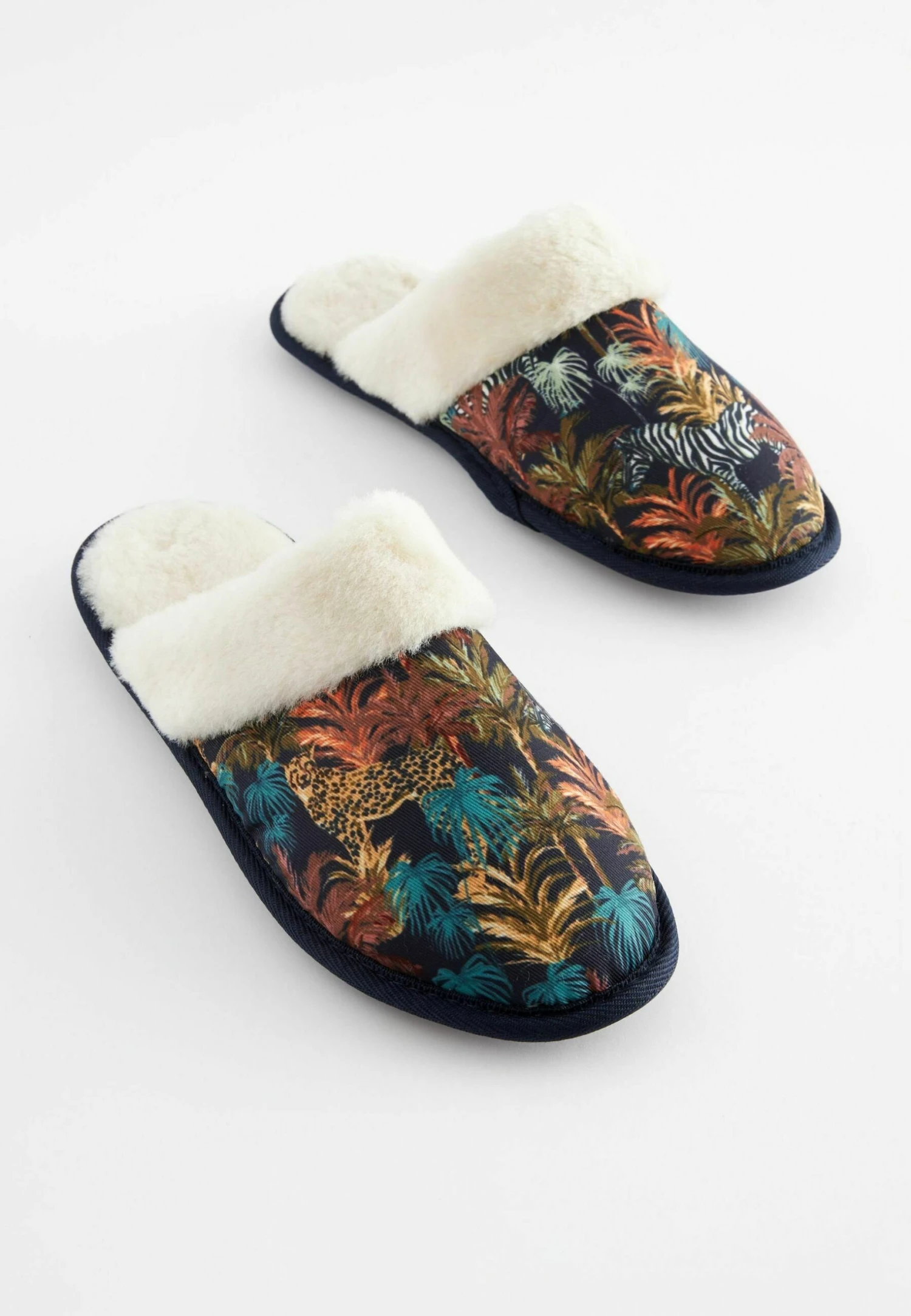 Next PantofoleJungle Print Donna Pantofole NX311D04H-K11 2 Next PantofoleJungle Print Donna Pantofole NX311D04H-K11 - immagine 2