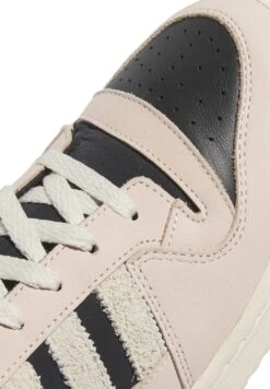 Adidas Originals LifestyleForum Sneakers BasseTuerkisweissschwarz Uomo Scarpe AD112O0XS-L11 -Chic Scarpe Negozio 41b8b60ea3d144fdaf0cc174a08afc1f