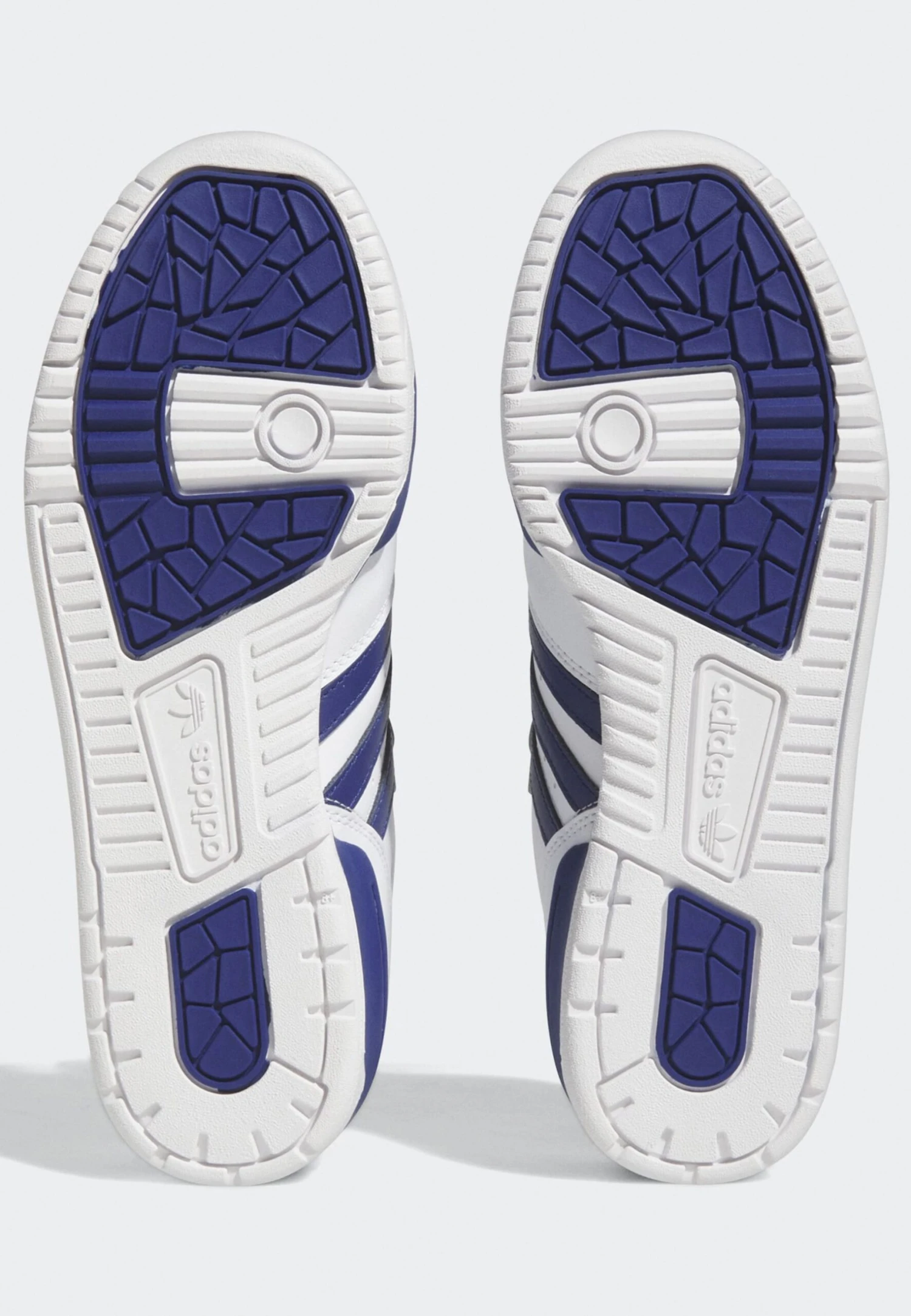 Adidas Originals Rivalry UnisexSneakers BasseFtwr White/Victory Blue/Vivid Red Uomo Scarpe AD115O1J2-A11 5 Adidas Originals Rivalry UnisexSneakers BasseFtwr White/Victory Blue/Vivid Red Uomo Scarpe AD115O1J2-A11 - immagine 5