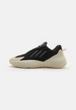 Adidas Originals Ozrah UnisexSneakers BasseCore Black/Carbolumina Uomo Scarpe AD115O1FP-Q11