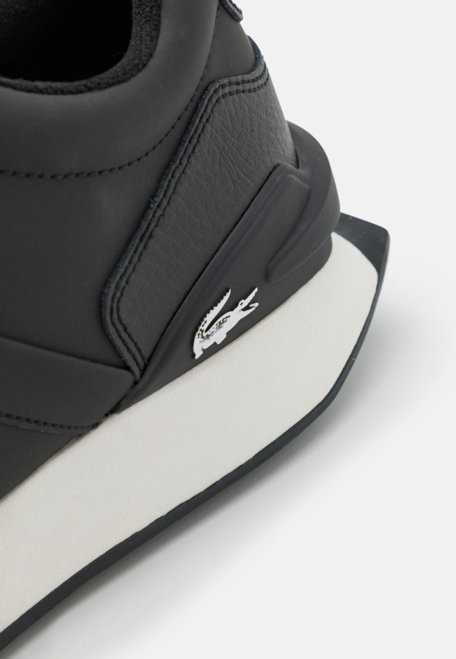 Lacoste Spin Deluxe 2.0 - Sneakers Basse - Black/White 6 Lacoste Spin Deluxe 2.0 - Sneakers Basse - Black/White - immagine 6
