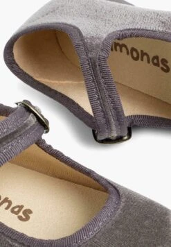 Merceditas- Ballerine Con Cinturino - Gris 11 Merceditas- Ballerine Con Cinturino - Gris -Chic Scarpe Negozio 52c201afe6504f6a97bb3b52be059613