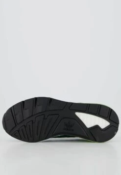 Adidas Originals BoostSneakers BasseGrün Uomo Scarpe AD112O0RL-M11 10 Adidas Originals BoostSneakers BasseGrün Uomo Scarpe AD112O0RL-M11 -Chic Scarpe Negozio 55c114b60763493cb67d88309ba92e2c