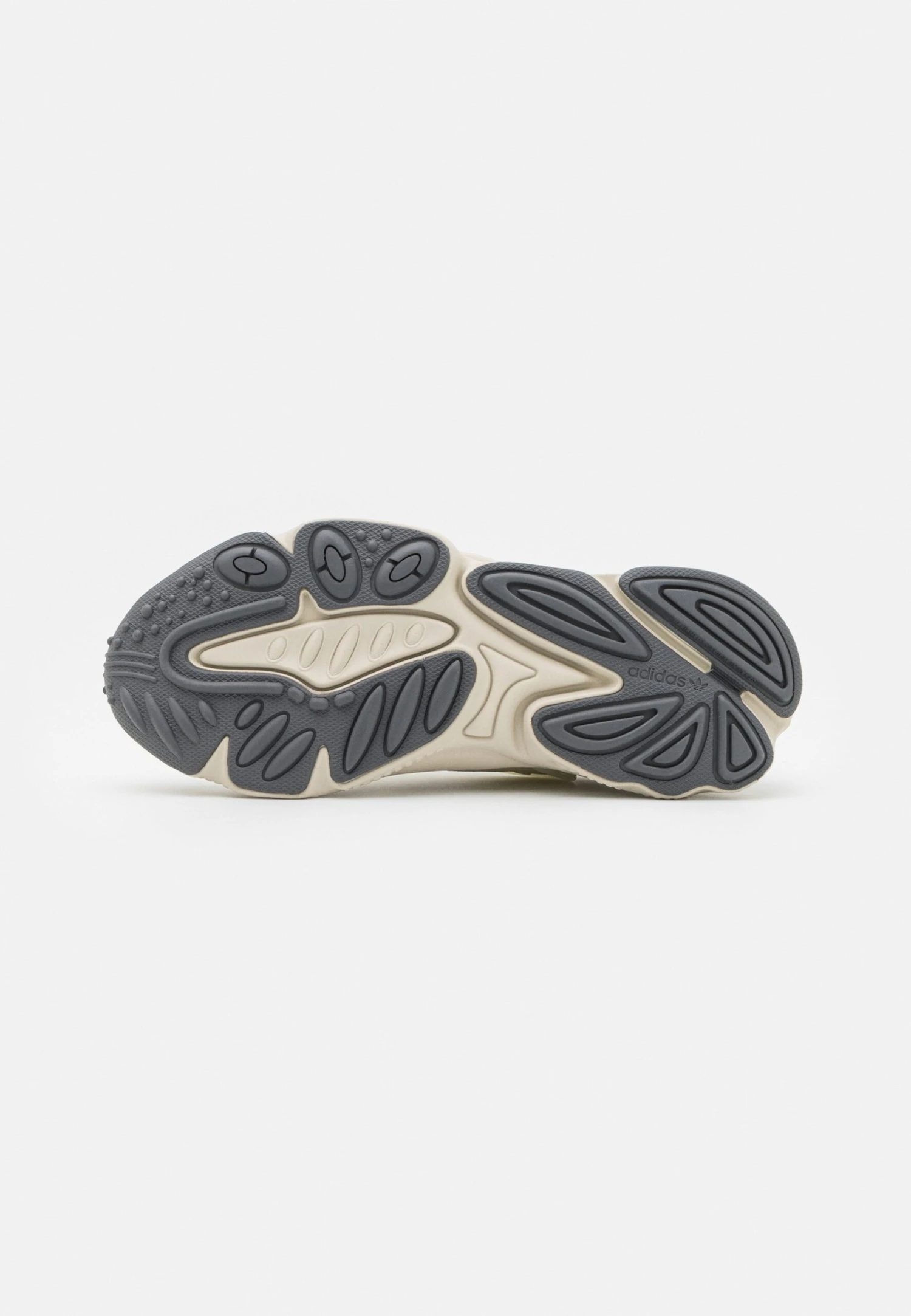 Adidas Originals Oztral UnisexSneakers BasseAlumina/Grey Five/Silver Metallic Donna Scarpe AD115O1H4-C11 7 Adidas Originals Oztral UnisexSneakers BasseAlumina/Grey Five/Silver Metallic Donna Scarpe AD115O1H4-C11 - immagine 7