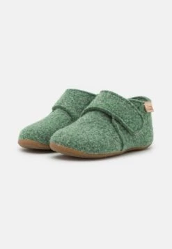 Living Kitzbühel Babyklettschuh UnisexPantofoleForest Bambini Pantofole LI216L02I-K11 8 Living Kitzbühel Babyklettschuh UnisexPantofoleForest Bambini Pantofole LI216L02I-K11 -Chic Scarpe Negozio 5823e3054f804b78a15f625462da83a9