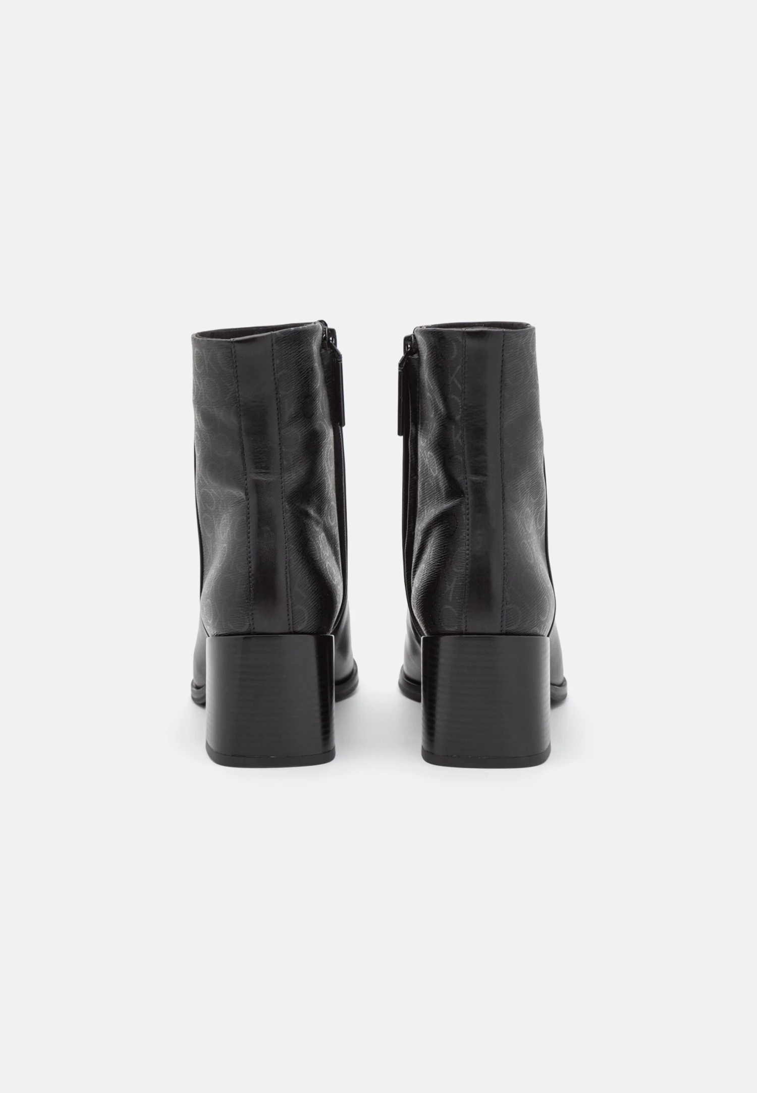 Calvin Klein Almond StivalettiBlack Donna Stivaletti 6CA11N03W-Q11 4 Calvin Klein Almond StivalettiBlack Donna Stivaletti 6CA11N03W-Q11 - immagine 4