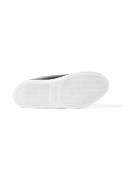 Cecilia LeoSneakers BasseBlackCalf Donna Sneakers SR611A03E-Q11 9 Cecilia LeoSneakers BasseBlackCalf Donna Sneakers SR611A03E-Q11 -Chic Scarpe Negozio 5fa6e31f31ce4bffa495e44ce5f1aa80