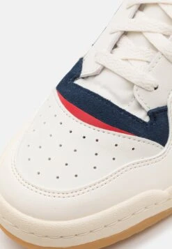 Adidas Originals Forum Exhibit Mid 2 UnisexSneakers AlteWhite Donna Scarpe AD115N02Z-A11 15 Adidas Originals Forum Exhibit Mid 2 UnisexSneakers AlteWhite Donna Scarpe AD115N02Z-A11 -Chic Scarpe Negozio 602ad28bc8184d79af7977f73eff8d22