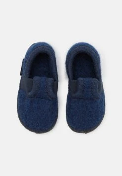 Comfy UnisexPantofoleDark Blue Bambini Pantofole RG616L002-K11 9 Comfy UnisexPantofoleDark Blue Bambini Pantofole RG616L002-K11 -Chic Scarpe Negozio 607b5fa037d14b91a158feaca71cece0