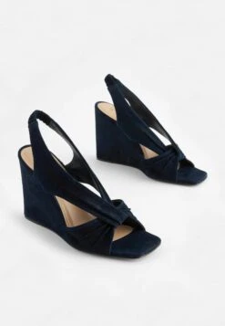 Next Signature Leather Knot WedgesSandali Con ZeppaNavy Blue Donna Tacchi Alti NX311A1CK-K11 -Chic Scarpe Negozio 69d9dd8a4434466b97b1c7dd60b1802c