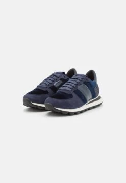 Geox Spherica Vseries - Sneakers Basse - Navy -Chic Scarpe Negozio 705acaa3e8ff4ab681d80b65ee9387c7