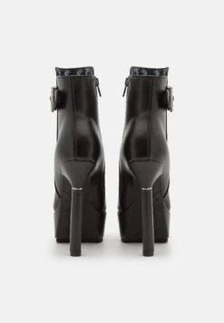 Lamoda Look Away - Stivaletti Con Plateau - Black 9 Lamoda Look Away - Stivaletti Con Plateau - Black -Chic Scarpe Negozio 70c3c9d846bd47fa8bd9aba88a44e09a