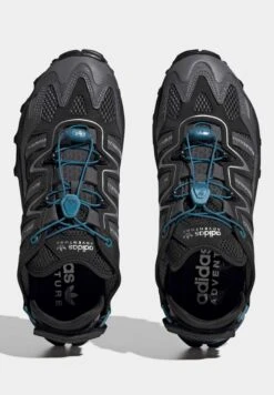 Adidas Originals Hyperturf UnisexSneakers BasseGrey Three/Core Black/Grey Five Uomo Scarpe AD115O1IW-C11 11 Adidas Originals Hyperturf UnisexSneakers BasseGrey Three/Core Black/Grey Five Uomo Scarpe AD115O1IW-C11 -Chic Scarpe Negozio 71803a2b1a1c41ad9c164bc715d326a5