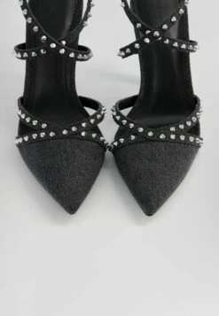 BERSHKA Studded - Decolleté - Black 12 BERSHKA Studded - Decolleté - Black -Chic Scarpe Negozio 76345ebf6b13422c8dc08e3d258ab098