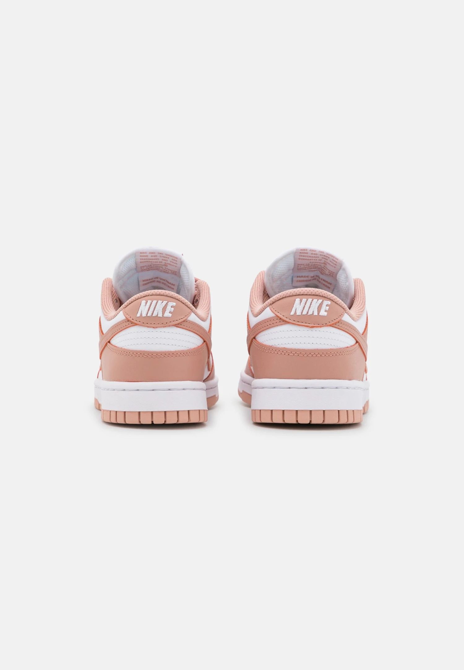 Nike Sportswear Dunk Sneakers BasseWhite/Rose Whisper Donna Sneakers NI111A0RH-A17 3 Nike Sportswear Dunk Sneakers BasseWhite/Rose Whisper Donna Sneakers NI111A0RH-A17 - immagine 3