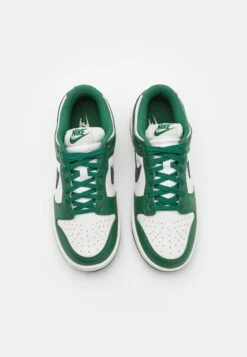Nike Sportswear Dunk Sneakers BasseGorge Green/Midnight Navy Phantom Donna Sneakers NI111A0RH-M12 -Chic Scarpe Negozio 7f902bfbeb9e4c688bd7867eb57dcc79