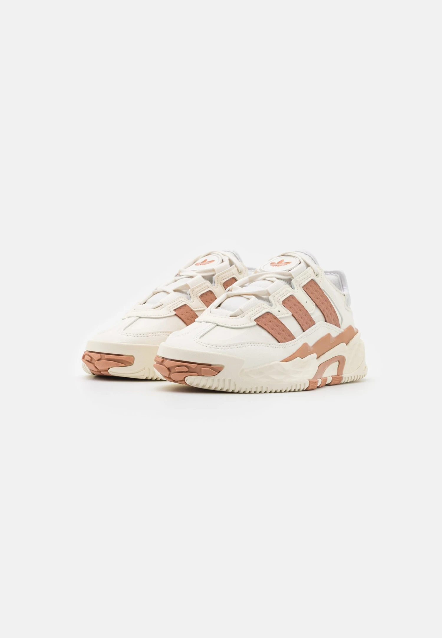 Adidas Originals Niteball UnisexSneakers BasseCore White/Clay Strata/Off White Uomo Scarpe AD115O1ID-A12 2 Adidas Originals Niteball UnisexSneakers BasseCore White/Clay Strata/Off White Uomo Scarpe AD115O1ID-A12 - immagine 2