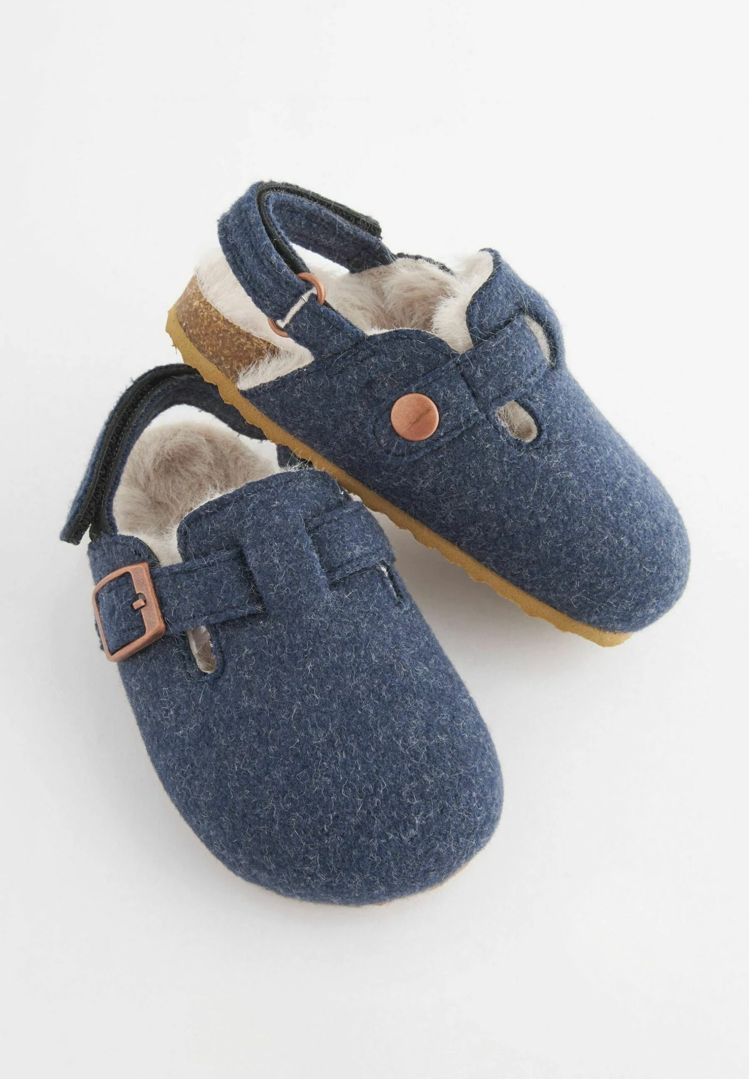 Next Faux Fur Lined Clog SlippersCiabattineNavy Blue Bambini Pantofole NX314L04I-K12 3 Next Faux Fur Lined Clog SlippersCiabattineNavy Blue Bambini Pantofole NX314L04I-K12 - immagine 3