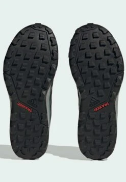 Adidas TERREX Terrex Tracerocker 2 Gore Tex TrailSneakers BasseGrey Six Core Black Grey Three Donna Sneakers ADD41A00N-C11 14 Adidas TERREX Terrex Tracerocker 2 Gore Tex TrailSneakers BasseGrey Six Core Black Grey Three Donna Sneakers ADD41A00N-C11 -Chic Scarpe Negozio 829916af074d41bebfd2c3091eae8b75