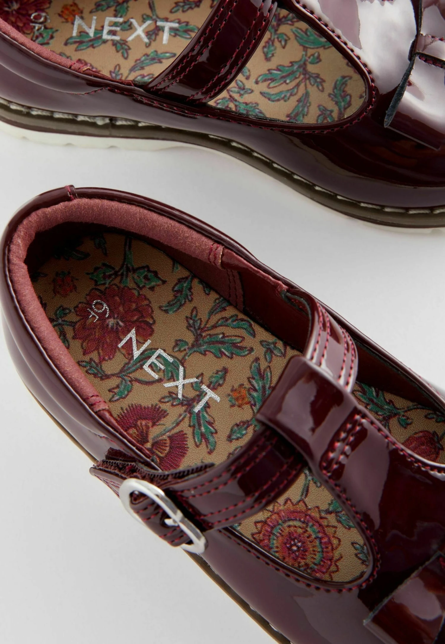 Next Bow T-Bar Shoesfit (F)Scarpe Primi PassiPlum Purple Patent Bambini Ballerine NX313A0BR-I11 6 Next Bow T-Bar Shoesfit (F)Scarpe Primi PassiPlum Purple Patent Bambini Ballerine NX313A0BR-I11 - immagine 6