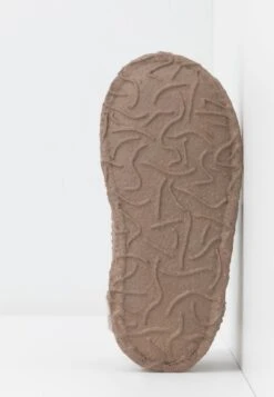 Nanga Funny Croco - Pantofole - Natur 12 Nanga Funny Croco - Pantofole - Natur -Chic Scarpe Negozio 90415c58cf054f57847dbd9df76382fa