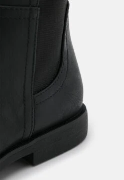 Stivali AltiBlack Donna Stivali ANJ11A015-Q11 11 Stivali AltiBlack Donna Stivali ANJ11A015-Q11 -Chic Scarpe Negozio 912d6a8e67fd42eca5633d03555f25e7