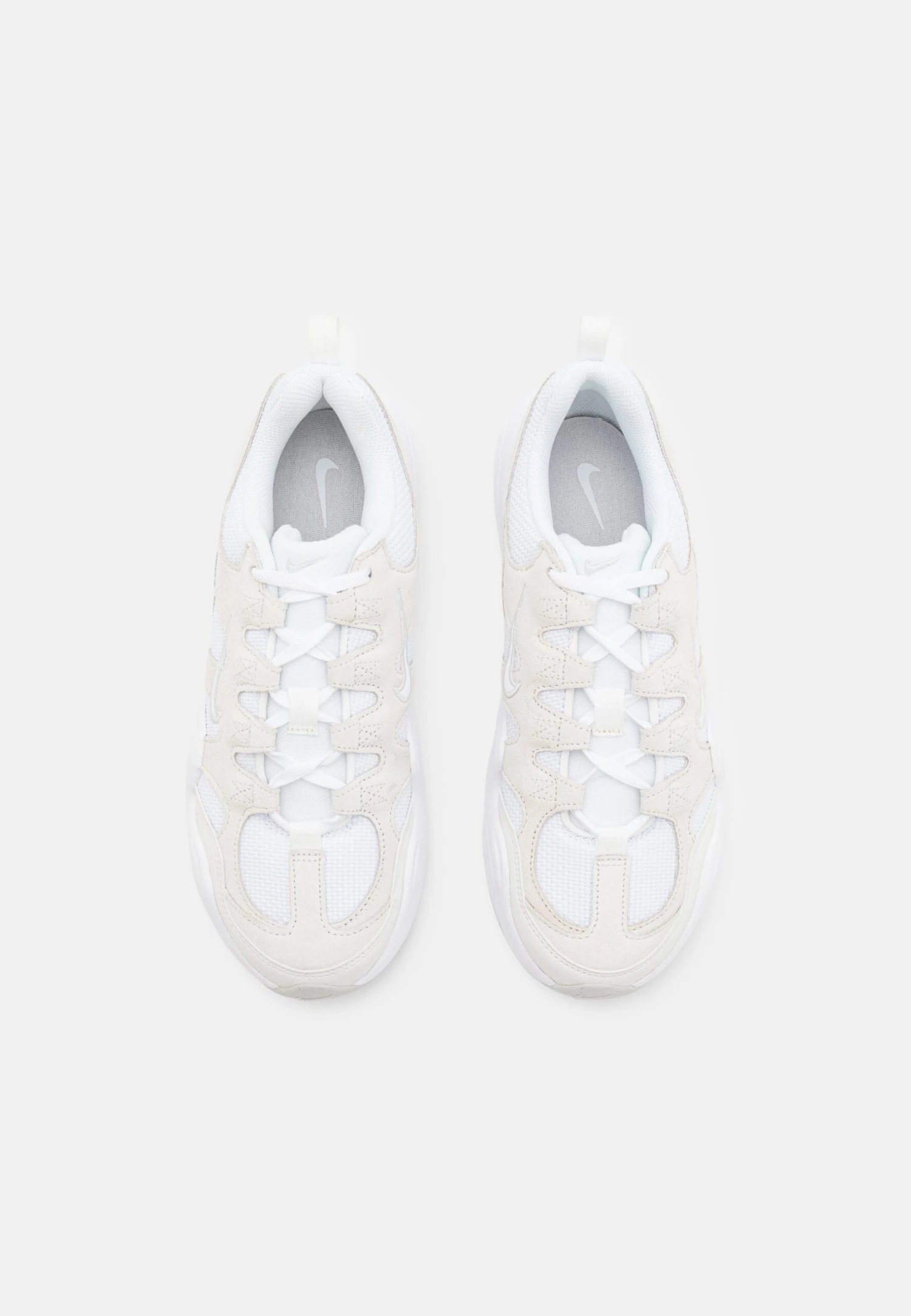 Nike Sportswear Tech HeraSneakers BasseWhite/Summit White/Photon Dust Donna Sneakers NI111A18R-A11 8 Nike Sportswear Tech HeraSneakers BasseWhite/Summit White/Photon Dust Donna Sneakers NI111A18R-A11 - immagine 8