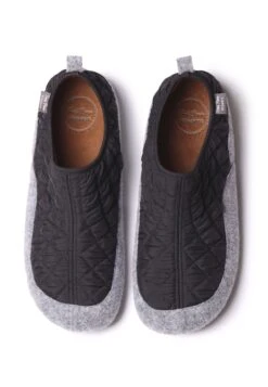 Toni Pons Nil UmScarpe Senza LacciBlack Uomo Scarpe Basse T1M12I001-Q11 7 Toni Pons Nil UmScarpe Senza LacciBlack Uomo Scarpe Basse T1M12I001-Q11 -Chic Scarpe Negozio 97439303a4f24249bb5ca45072ff69eb