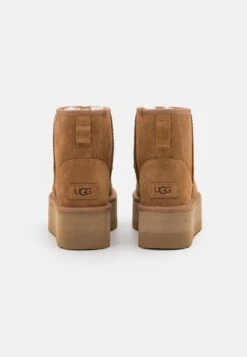 Ugg Classic Mini PlatformStivaletti Con PlateauChestnut Donna Stivaletti UG111X06Z-O11 9 Ugg Classic Mini PlatformStivaletti Con PlateauChestnut Donna Stivaletti UG111X06Z-O11 -Chic Scarpe Negozio 9b4a23d099a74db78f37f76f6ce32461